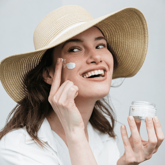 כל מה שצריך לדעת על Clean Beauty