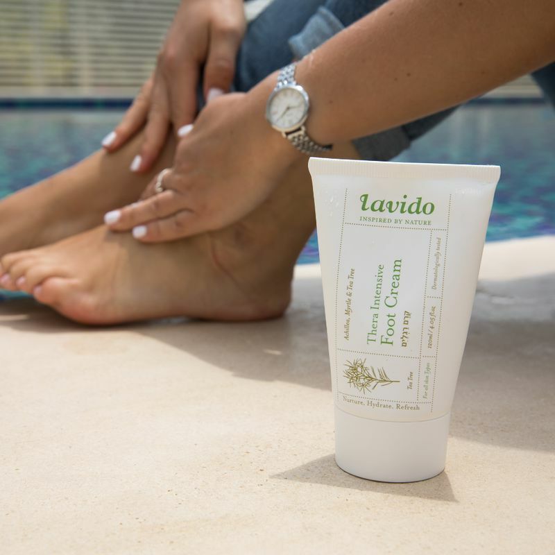 קרם רגליים בלוג 800x800